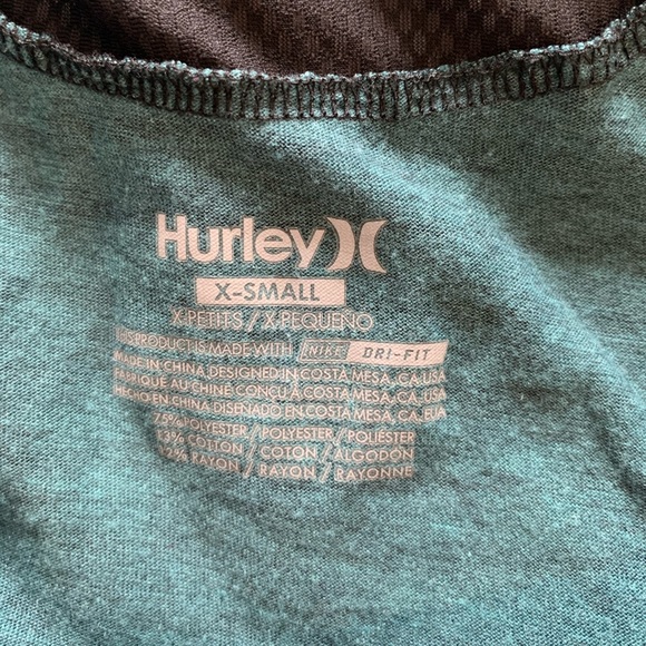❤️Hurley Active Top with Nike Dry Fit - Picture 7 of 10